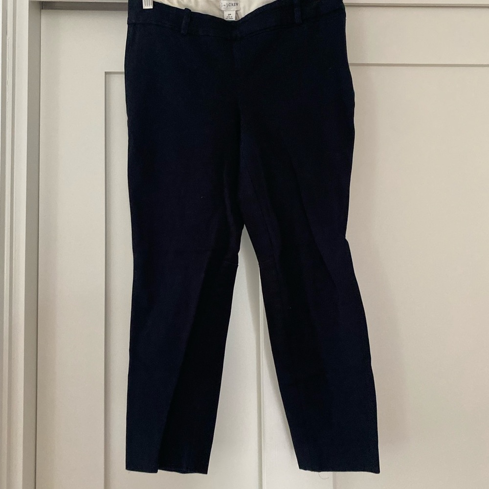 Cropped black pants